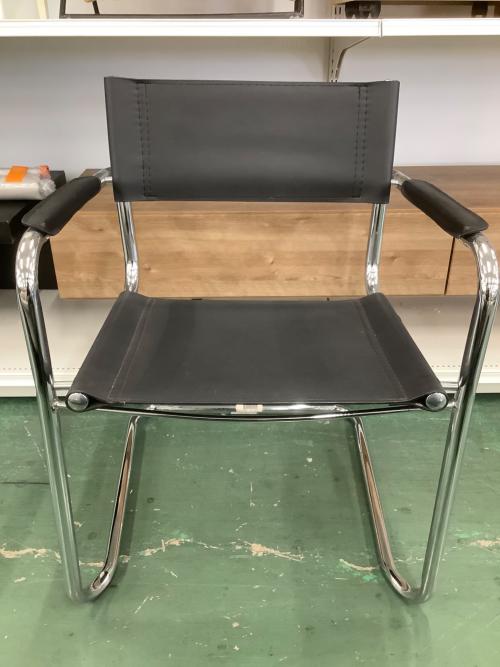 カンティレバーチェア リプロダクト品 ブラック