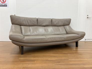 karimoku (カリモク) 3人掛けソファー ベージュ レザー Chitano Z181