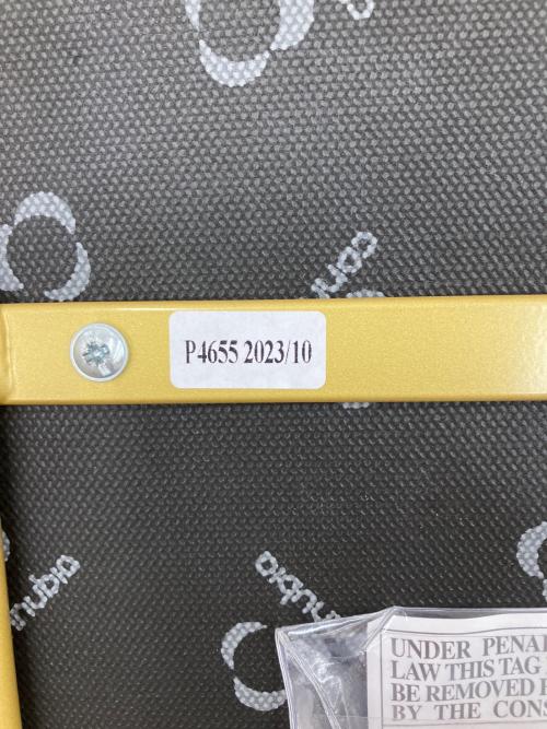 connubia (Calligaris) ダイニングチェアー  NEWYORK