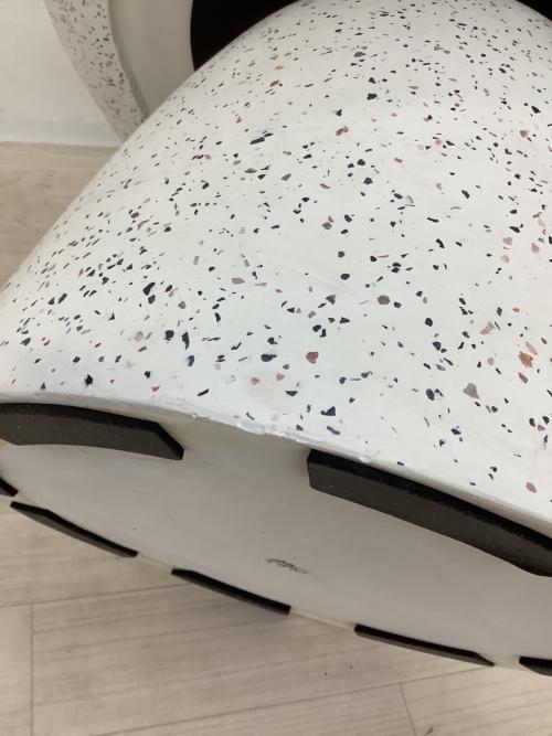 Moda en Casa (モーダエンカーサ) カフェテーブル ストーンテイスト アイボリー