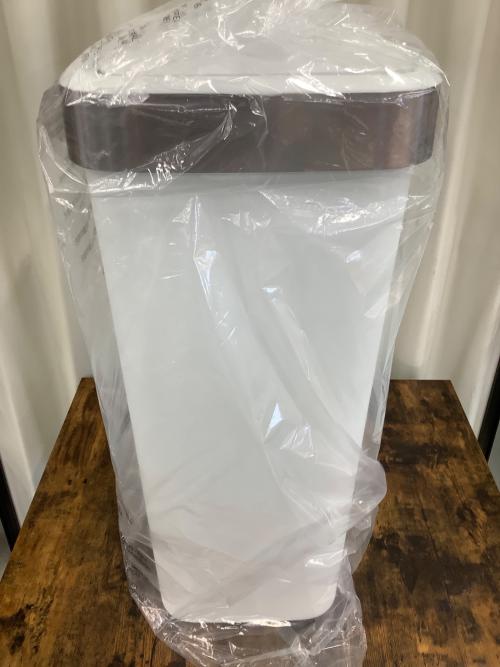 EKO (イーコー) センサー式ダストボックス 50L EK6233 50L WH