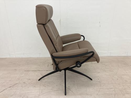 Ekornes (エコーネス) リクライニングチェアー ベージュ TOKYO