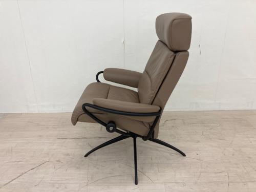 Ekornes (エコーネス) リクライニングチェアー ベージュ TOKYO