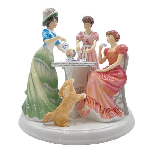 English Ladies Co (イングリッシュ レディース カンパニー) フュギュリン TIME FOR TEA