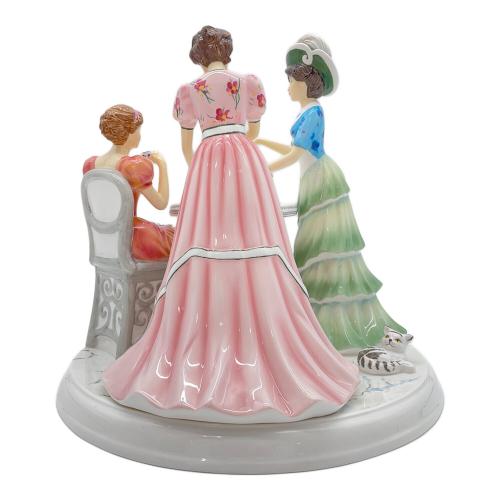 English Ladies Co (イングリッシュ レディース カンパニー) フュギュリン TIME FOR TEA