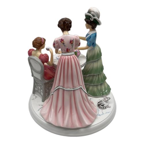 English Ladies Co フュギュリン TIME FOR TEA