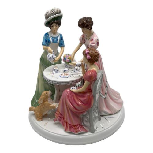 English Ladies Co フュギュリン TIME FOR TEA