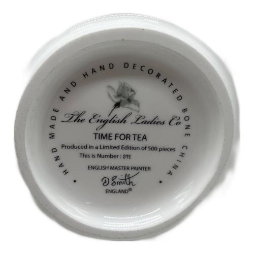 English Ladies Co フュギュリン TIME FOR TEA