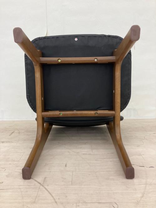 ニトリ ダイニングチェアー ブラウン×ブラック リラックス