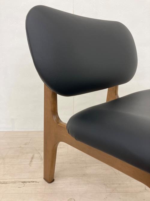 ニトリ ダイニングチェアー ブラウン×ブラック リラックス