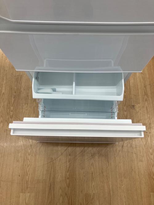 TOSHIBA (トウシバ) 3ドア冷蔵庫 GR-T33SC 2022年製 自動製氷機能付き 326L