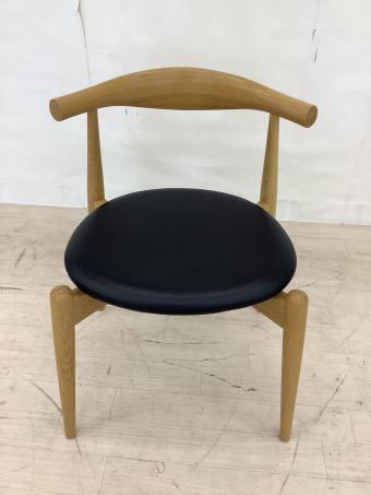 Carl Hansen&Son (カールハンセンアンドサン) ダイニングチェアー CH20  ブラック エルボーチェア