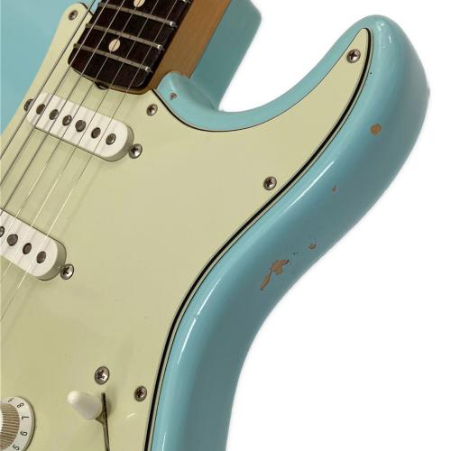 FENDER CUSTOMSHOP エレキギター 1963ストラトキャスターNOS
