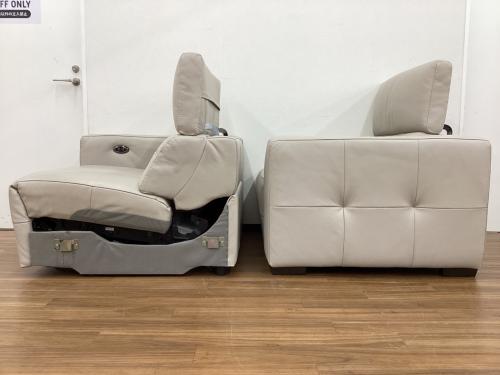 IDC大塚家具 (アイディーシーオオツカカグ) 電動リクライニング