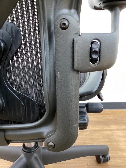 Herman Miller (ハーマンミラー) ワークチェアー アーロンチェアライト