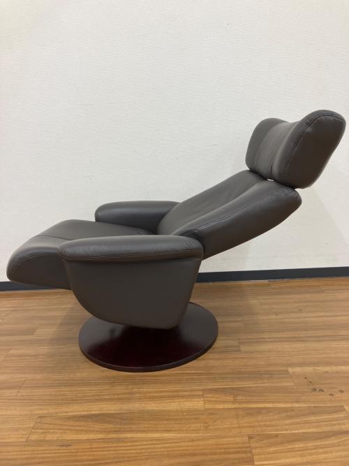 ニトリ リクライニングチェアー RUBY(ルビー)