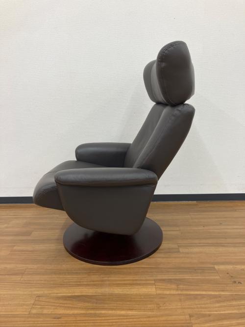 ニトリ リクライニングチェアー RUBY(ルビー)