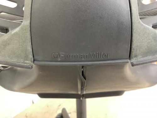 Herman Miller (ハーマンミラー) ワークチェアー ミラチェア