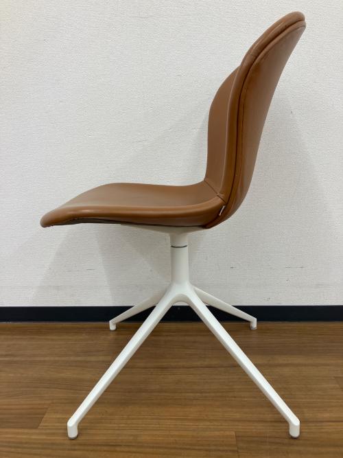 BoConcept (ボーコンセプト) ダイニングチェアー アデレード
