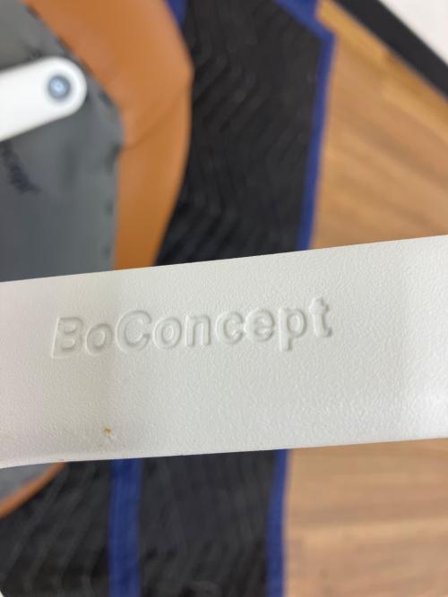 BoConcept (ボーコンセプト) ダイニングチェアー アデレード
