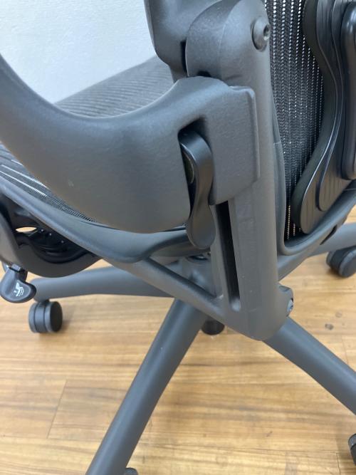 Herman Miller (ハーマンミラー) ワークチェアー ポスチャーフィット・Bサイズ・フル装備 アーロンチェア