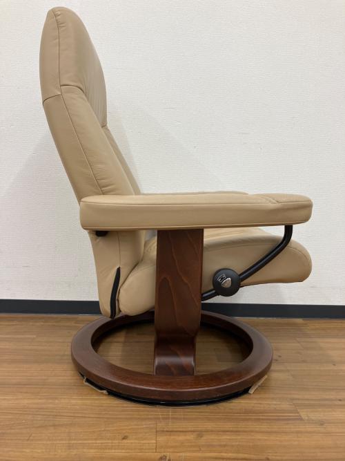 Ekornes (エコーネス) リクライニングチェアー  ストレスレス ディプロマット (Sサイズ)