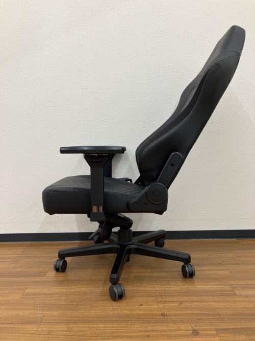 noblechairs (ノーブルチェアーズ) ゲーミングチェア HERO
