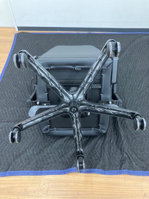 noblechairs (ノーブルチェアーズ) ゲーミングチェア HERO