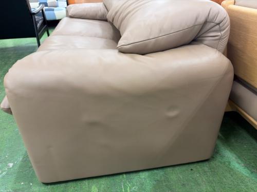 CASSINA (カッシーナ) 2.5人掛けソファ ブラウン MARALUNGA