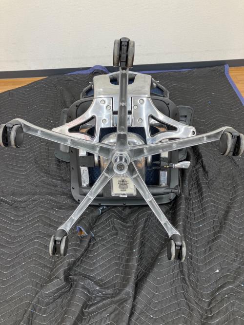 Ergohuman (エルゴヒューマン) ワークチェアー 関家具取扱い　左肘掛け別シリーズ使用