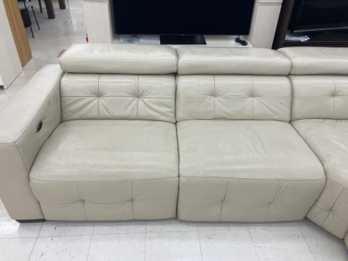 IDC大塚家具 (アイディーシーオオツカカグ) 電動リクライニングコーナーソファー アイボリー L/S Motion 39N