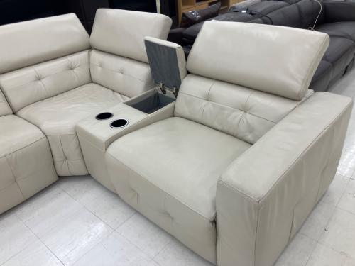 IDC大塚家具 (アイディーシーオオツカカグ) 電動リクライニングコーナーソファー アイボリー L/S Motion 39N