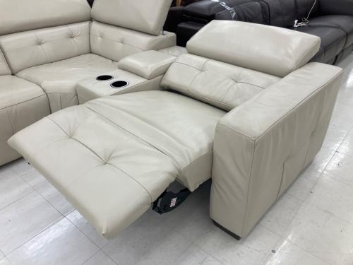 IDC大塚家具 (アイディーシーオオツカカグ) 電動リクライニングコーナーソファー アイボリー L/S Motion 39N