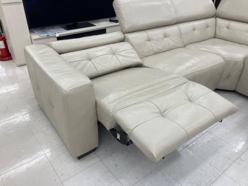 IDC大塚家具 (アイディーシーオオツカカグ) 電動リクライニングコーナーソファー アイボリー L/S Motion 39N