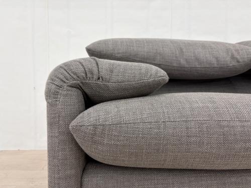 CASSINA (カッシーナ) 2人掛けソファー グレー マラルンガ