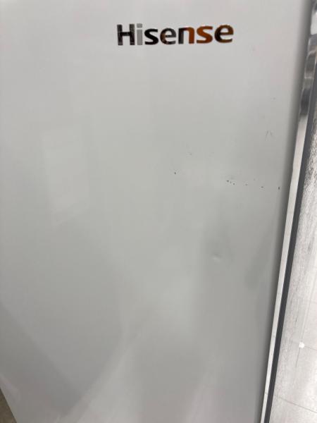 Hisense (ハイセンス) 2ドア冷蔵庫 HR-D1701W 2025年製 175L