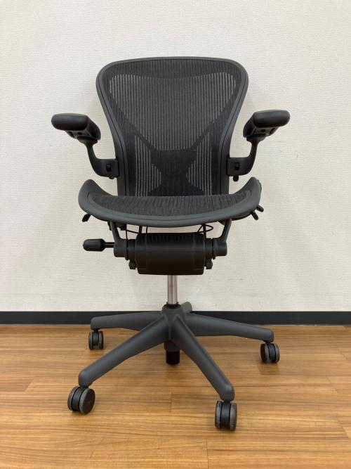 Herman Miller (ハーマンミラー) ワークチェアー Bサイズ ポスチャーフィット フル装備 アーロンチェア