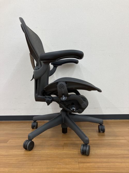 Herman Miller (ハーマンミラー) ワークチェアー Bサイズ ポスチャーフィット フル装備 アーロンチェア