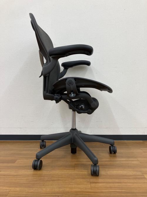 Herman Miller (ハーマンミラー) ワークチェアー Bサイズ ポスチャーフィット フル装備 アーロンチェア