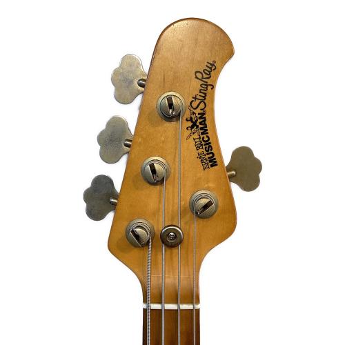Musicman (ミュージックマン) エレキベース StingRay 2001年製 USA製