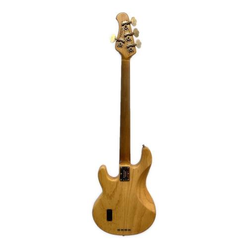 Musicman (ミュージックマン) エレキベース StingRay 2001年製 USA製