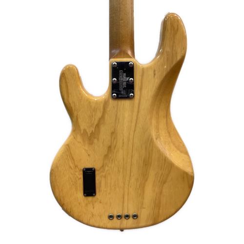 Musicman (ミュージックマン) エレキベース StingRay 2001年製 USA製