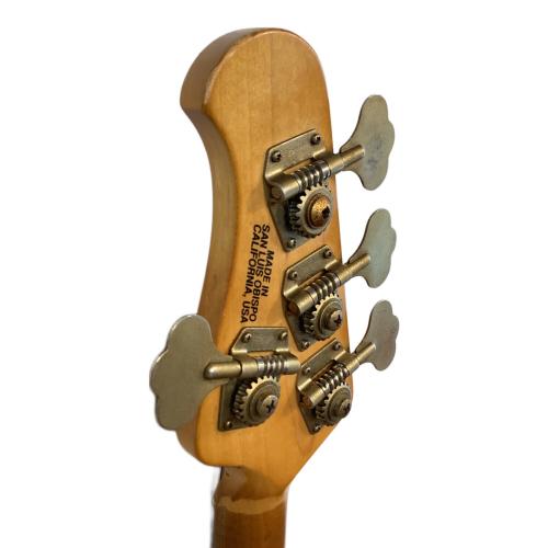 Musicman (ミュージックマン) エレキベース StingRay 2001年製 USA製