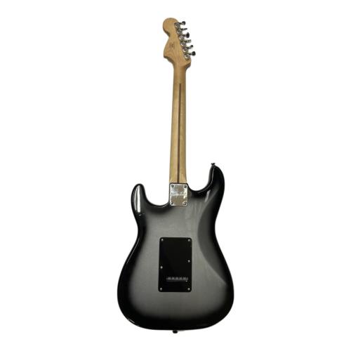 Squier Stratocaster SSH