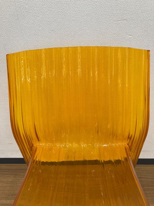 Kartell (カルテル) ダイニングチェアー FRILLY