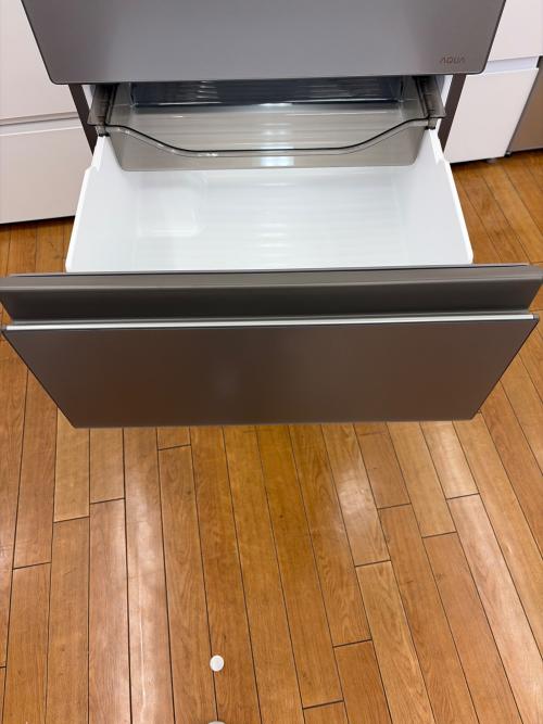 AQUA (アクア) 4ドア冷蔵庫 AQR-VZ43RL 2025年製 433L