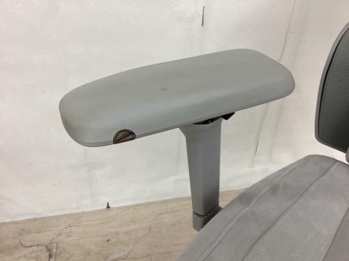 PAXTON (パクストン) ゲーミングチェア フリークッション欠品 グレー Paris