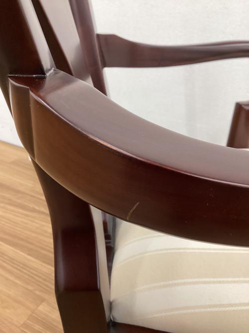 IDC大塚家具 (アイディーシーオオツカカグ) ダイニングチェアー QUEEN ANNE 3 ARM CHAIR(M)