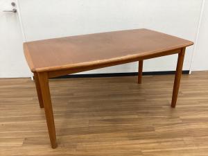 GUDME (グドメ) ダイニングテーブル Made in Denmark 幅:約145㎝