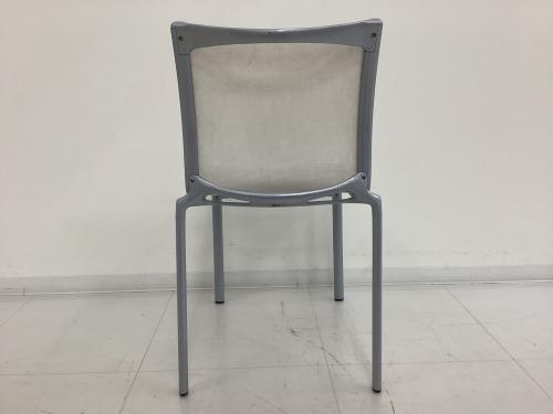 ALIAS (エイリアス) スタッキングチェアー Cassina ixc取扱い ベージュ×グレー HIGHFRAME